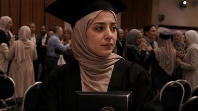 لم يحضر أحد من عائلتي يوم مناقشة رسالة الدكتوراه