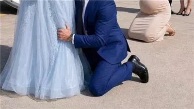 بعد خمس دقايق من طلاقنا