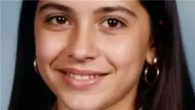 مفقودة منذ 14 عامًا شقيقها الأصغر يجد ملابسها تحت فراش جدها
